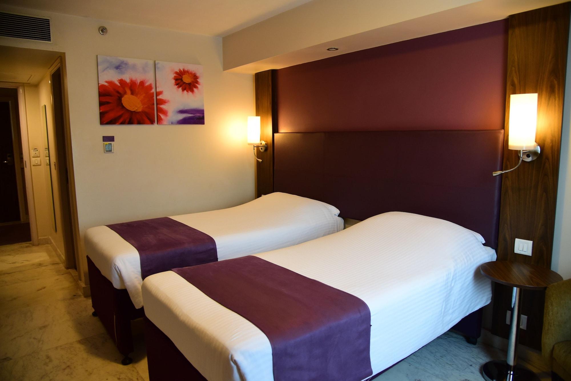 Caspia Hotel New Delhi Exteriér fotografie