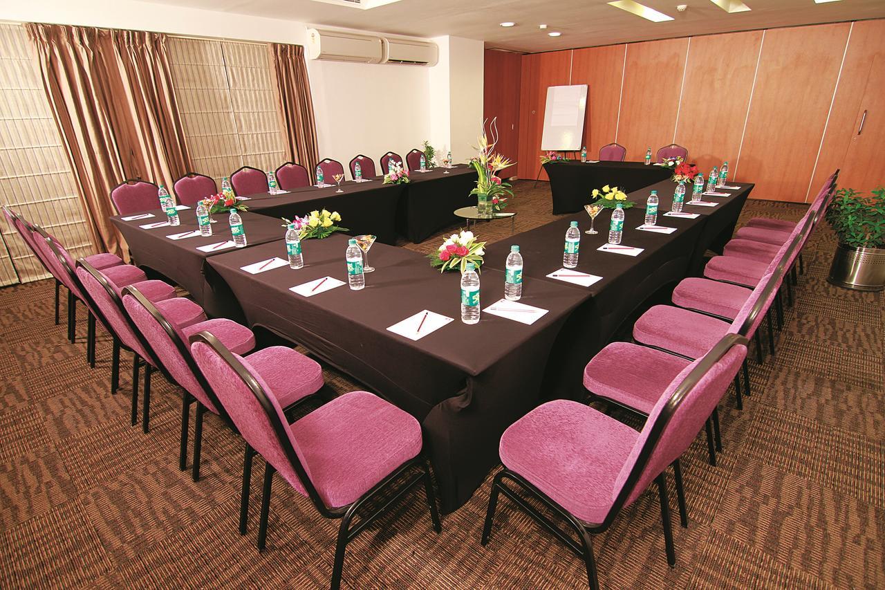 Caspia Hotel New Delhi Exteriér fotografie
